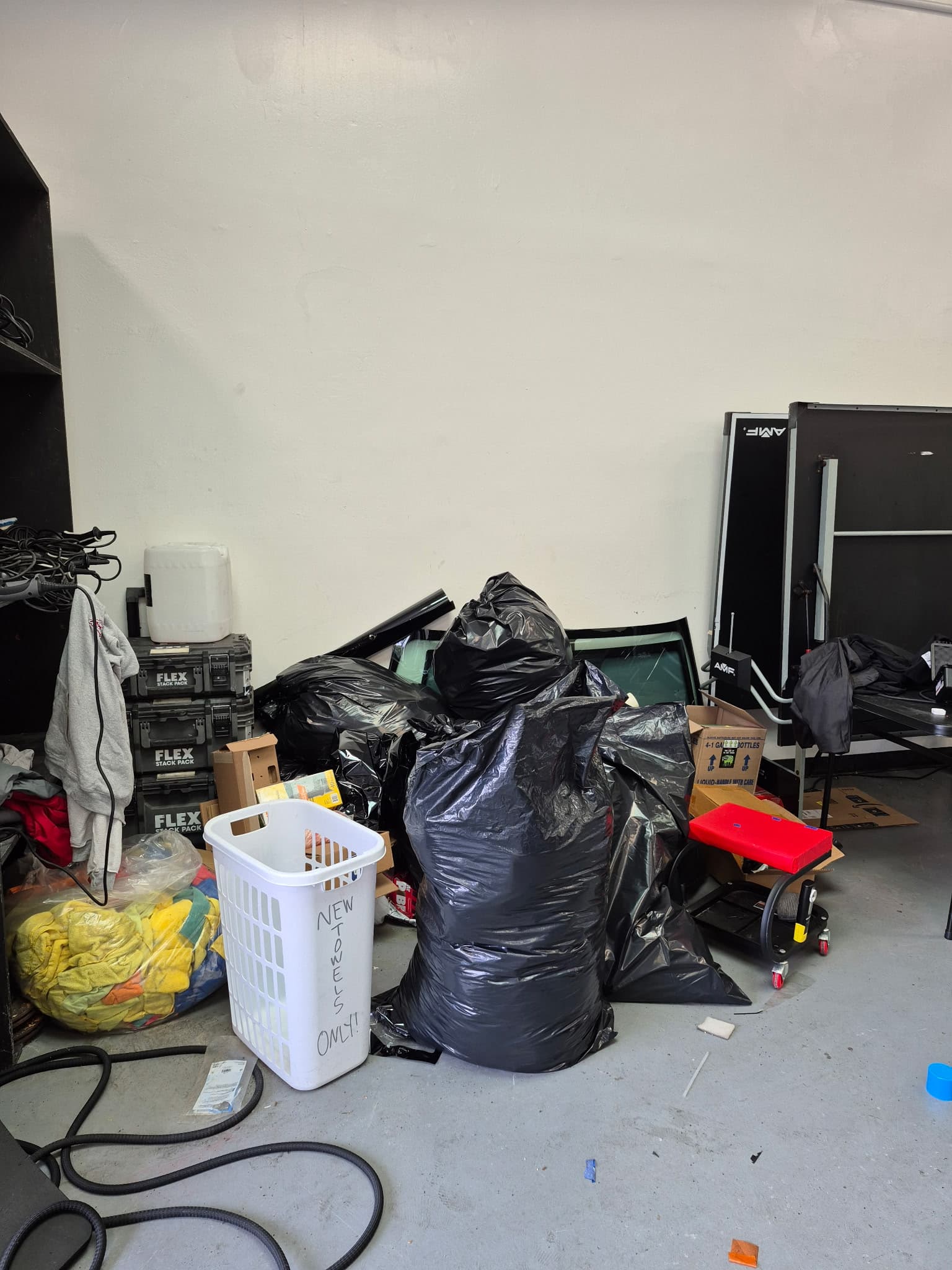 Commercial cleanout, Seaside